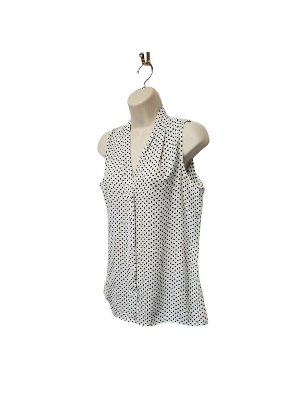 Violet & Claire Women’s White & Black Polka Dotted Sleeveless Top Size M - Picture 2 of 8